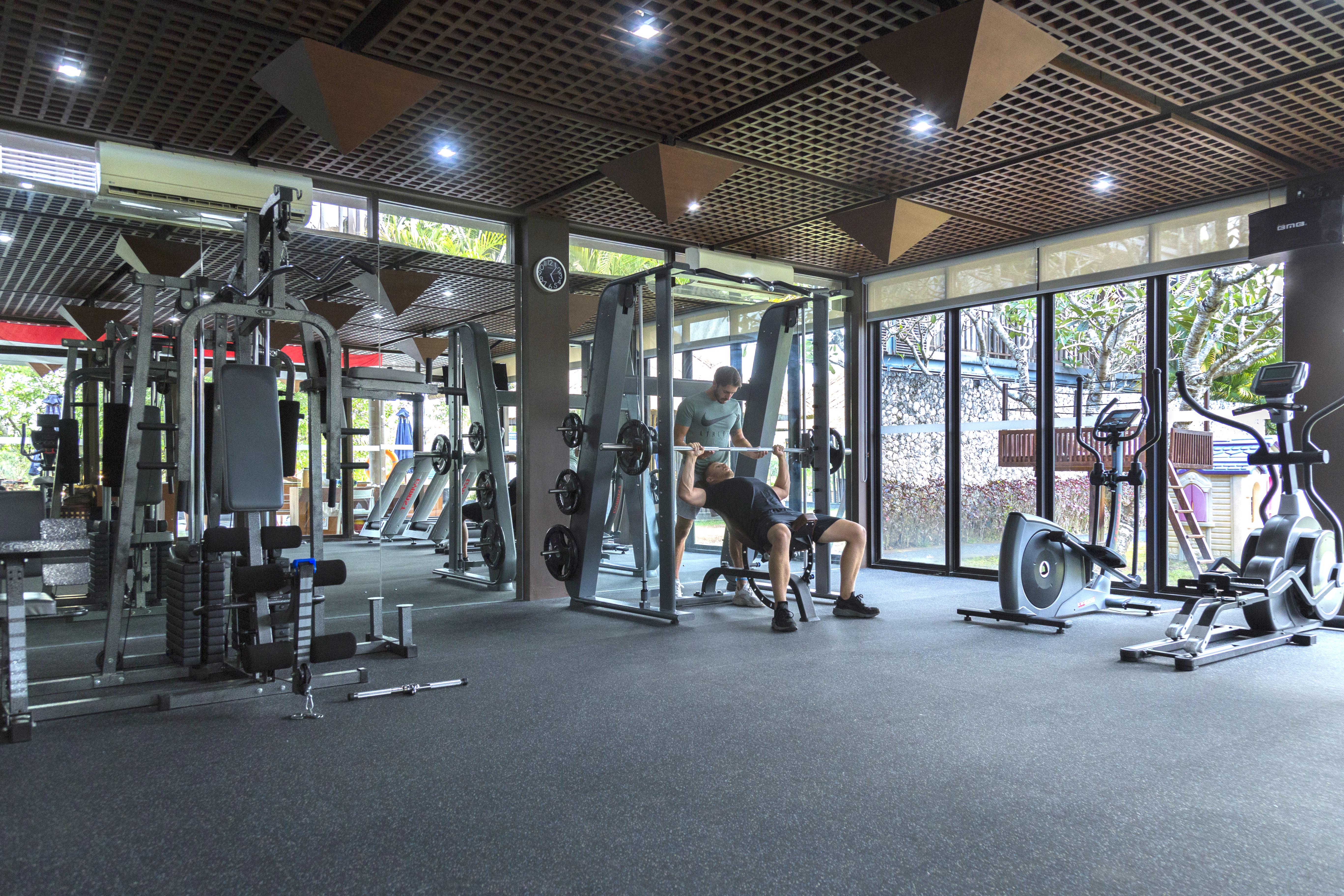 Le Grande Bali Ξενοδοχείο Uluwatu Εξωτερικό φωτογραφία The gym at the University of Western Australia